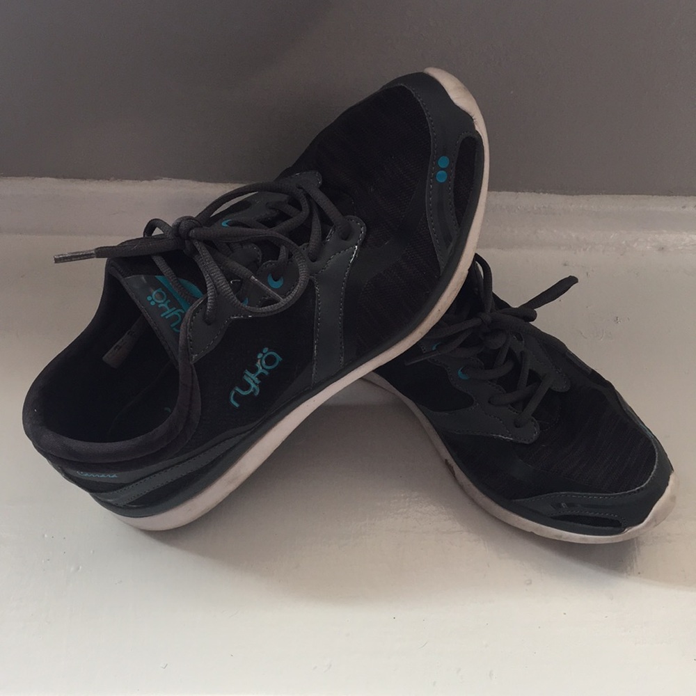 Rykä tennis shoes